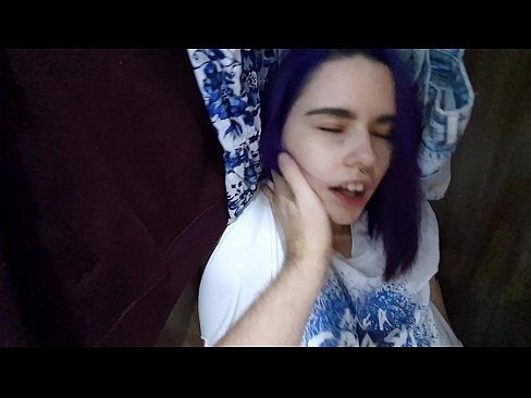 ❤️ Natagpuan ang aking kapatid na babae sa aparador at tinulungan ang kanyang cum ❤ Fuck video sa tl.newsexxxx.ru ❤
